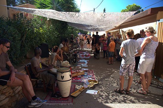 Cala Martina: bienvenue dans l’une des criques les plus charmantes d’Ibiza