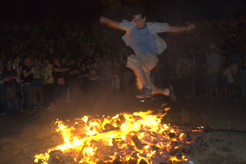 Disfruta de la noche de San Juan 2018 con Aquabus