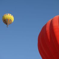 A hot-air balloon ride in Ibiza: a trip through the heights!
