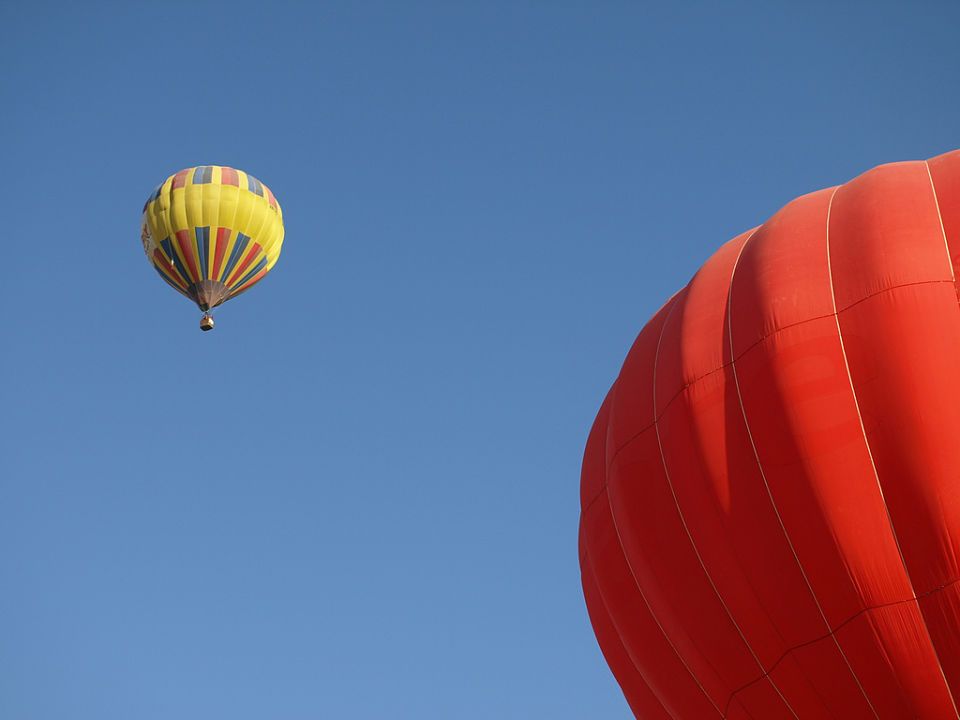 Gita in mongolfiera a Ibiza: un’esperienza tra le nuvole!